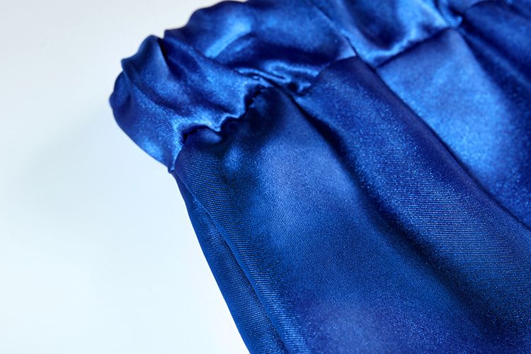 Completo casual alla moda in raso da donna - Elegante abito ampio a maniche lunghe per l'uso quotidiano Abbigliamento da donna_voghion.com