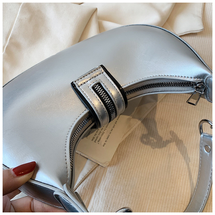 Grenzüberschreitende neue Damentasche 2023 Frühling und Sommer Hochwertige modische Unterarmtasche Nischendesign Umhängetasche einfache Damentasche_voghion.com