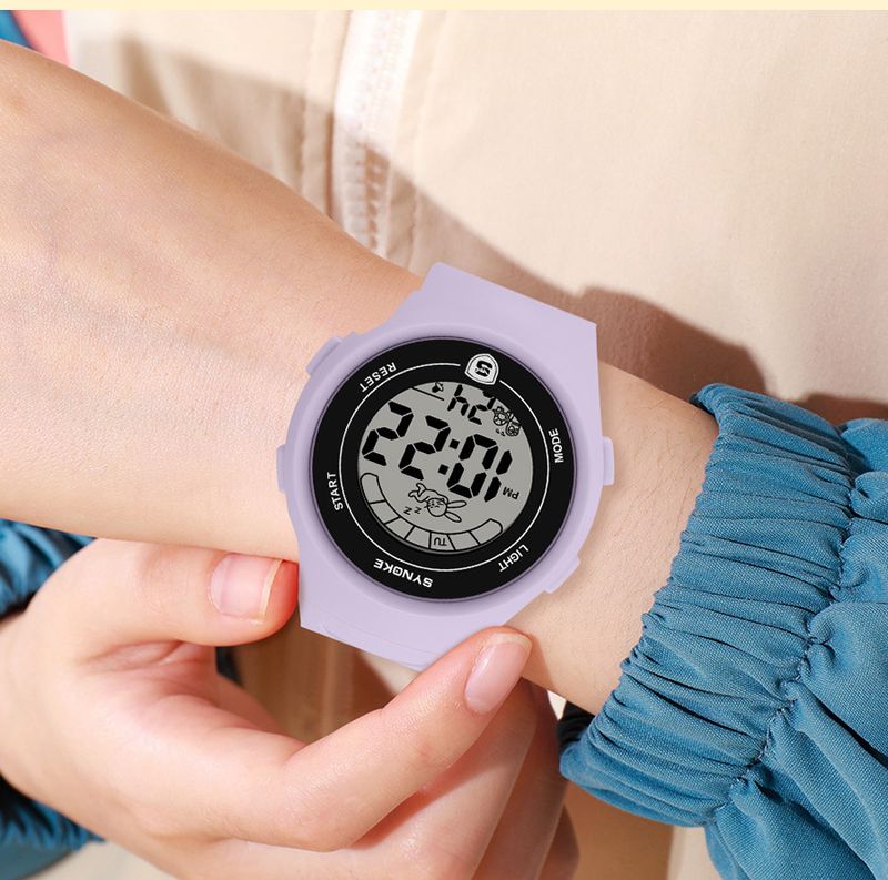 Reloj deportivo digital para niños con pantalla a prueba de agua y golpes, alarma, cronómetro y un bonito diseño de tortuga y liebre: ideal para niños y niñas._voghion.com