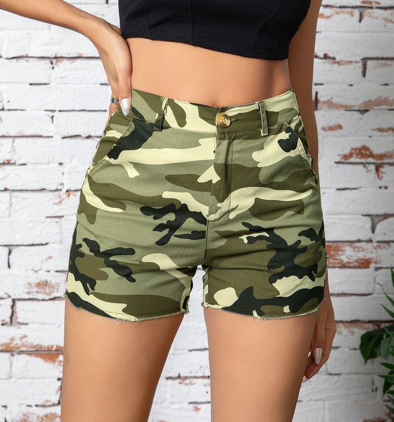 Women's Clothing Washed Camouflage Print Patch Pocket Stitching Workwear Shorts_voghion.com