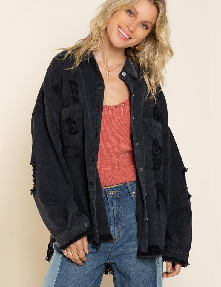 Giacca in denim vintage con frange e effetto consumato, da donna – Cappotto oversize in stile boho cowgirl con dettagli strappati (colori multipli)_voghion.com