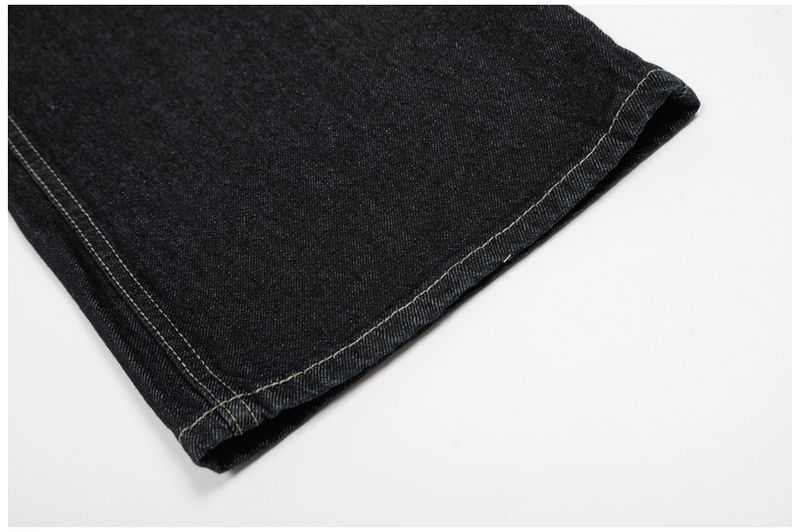 Italienisch inspirierte Destroyed-A-Linien-Jeans – Hochfeste, locker sitzende Cowboy-Scimitar-Hose für Herren_voghion.com