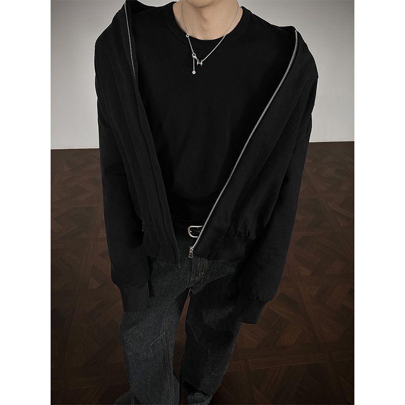 Schwarz-rote Cleanfit-Baseballjacke für Herren – Dekonstruierte, übergroße Collegejacke mit rohen Saumdetails (M-XXXL)_voghion.com