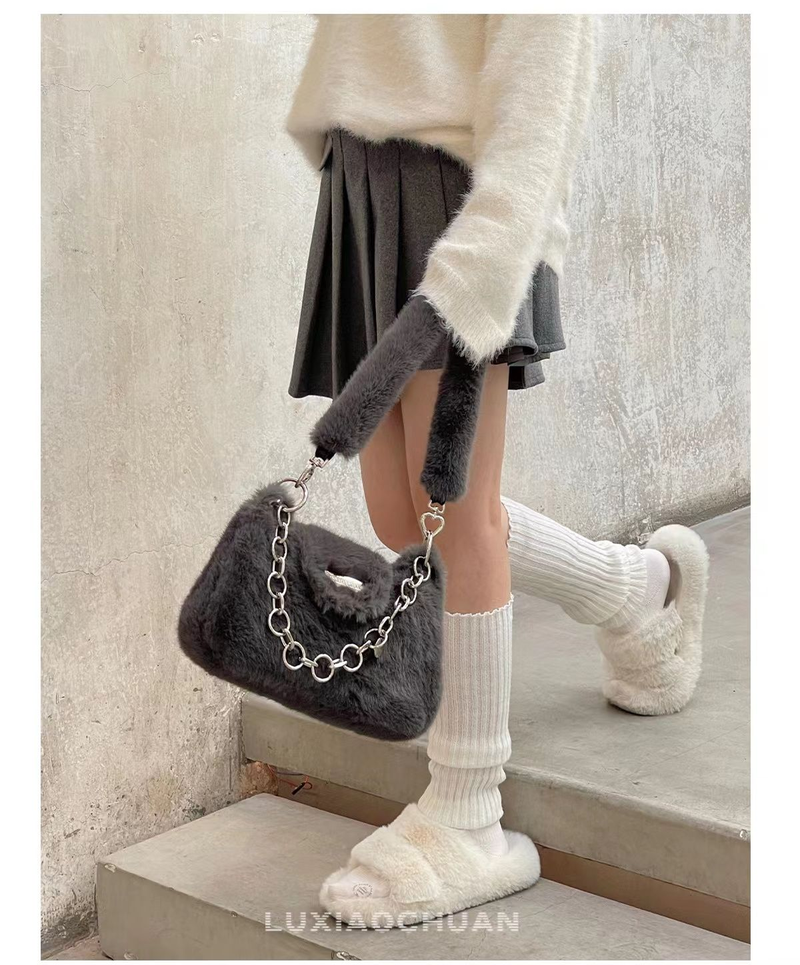 Y2K filles épicées haute qualité aisselles croix corps chaîne décontracté mignon sac en peluche fille_voghion.com