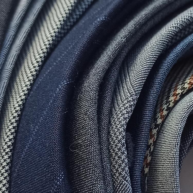 Cravatta casual stretta da uomo, 6 cm, stile retrò britannico, in lana, grigia, formale, nera, versatile, pied de poule_voghion.com