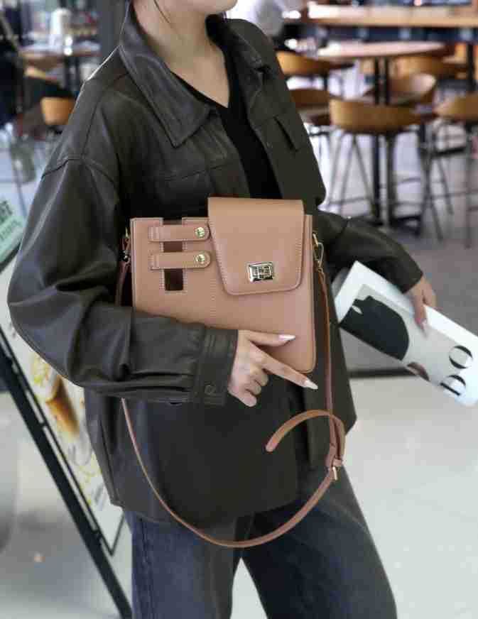 Borsa per tazza d'acqua portatile per bevande all'aperto, grande thermos universale, borsa rosa monospalla per tazza d'acqua, borse a tracolla_voghion.com