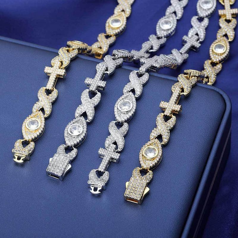 Bracciale da uomo versatile di alta qualità con catena a forma di 8 con croce e occhio di Hip Hop_voghion.com