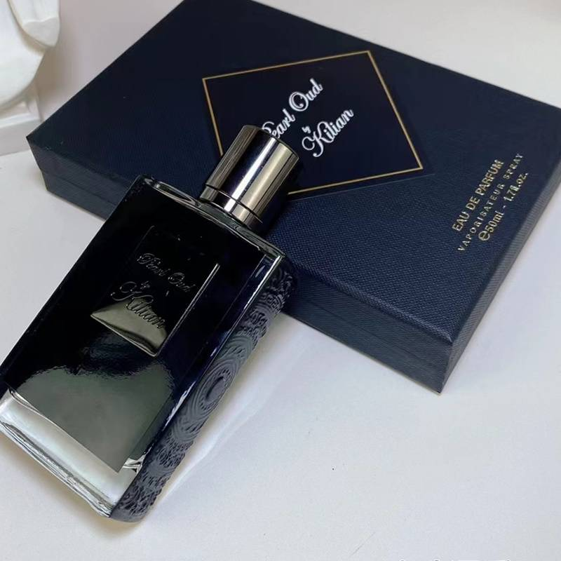 2024 Nuovo Kilian Pearl Oud Profumo per il corpo unisex Legno forte EAU DE PARFUM Coppia Data Attrazione duratura Regalo spray in bottiglia di lusso 50ml_voghion.com