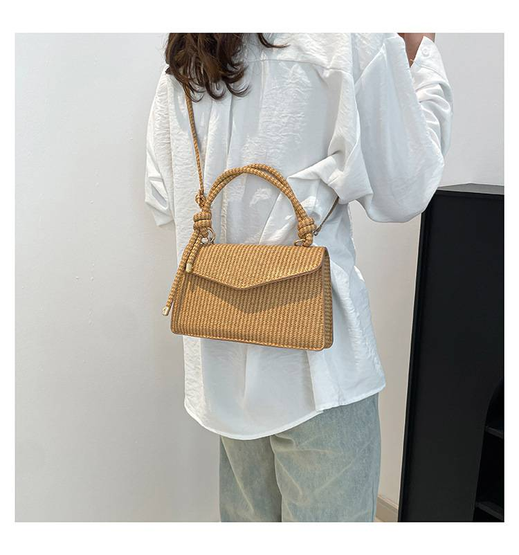 Mode im westlichen Stil Handtasche Tasche weibliche 2025 neue lässige einfache Schulter geschlungen Pendler kleine Tasche_voghion.com