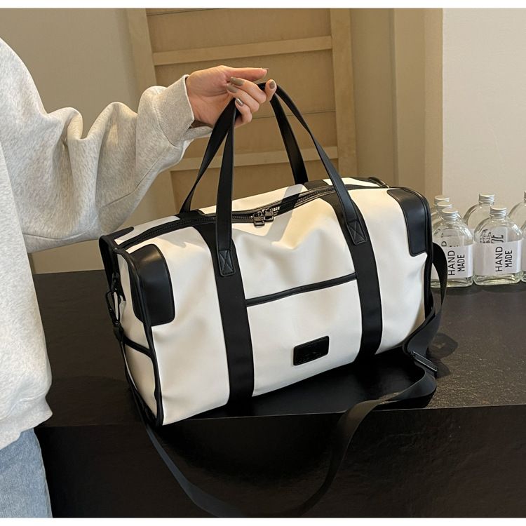 Short Distance Portable Sports Fitness Bag Large Capacity Travel Bag High Appearance Level Portable Foldable Luggage Storage Bag_voghion.com