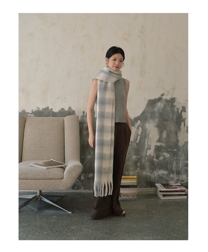 Sciarpa classica a quadri in misto lana di alpaca per donna 2025, nuova sciarpa calda con nappe e motivo scozzese morbido e atmosferico, alla moda e versatile_voghion.com