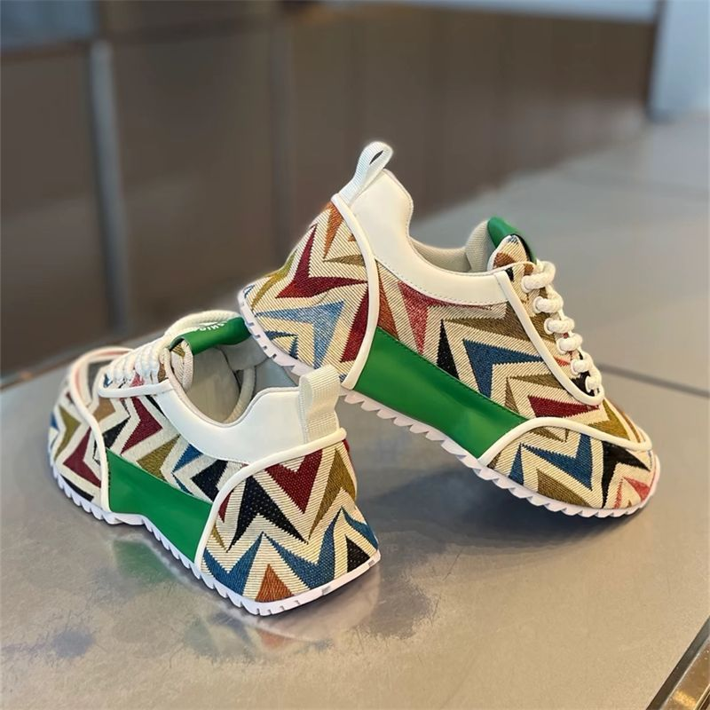 Lässige und modische Herren-Sportschuhe in Übergröße, verschleißfest und mit erhöhter Innenhöhe_voghion.com