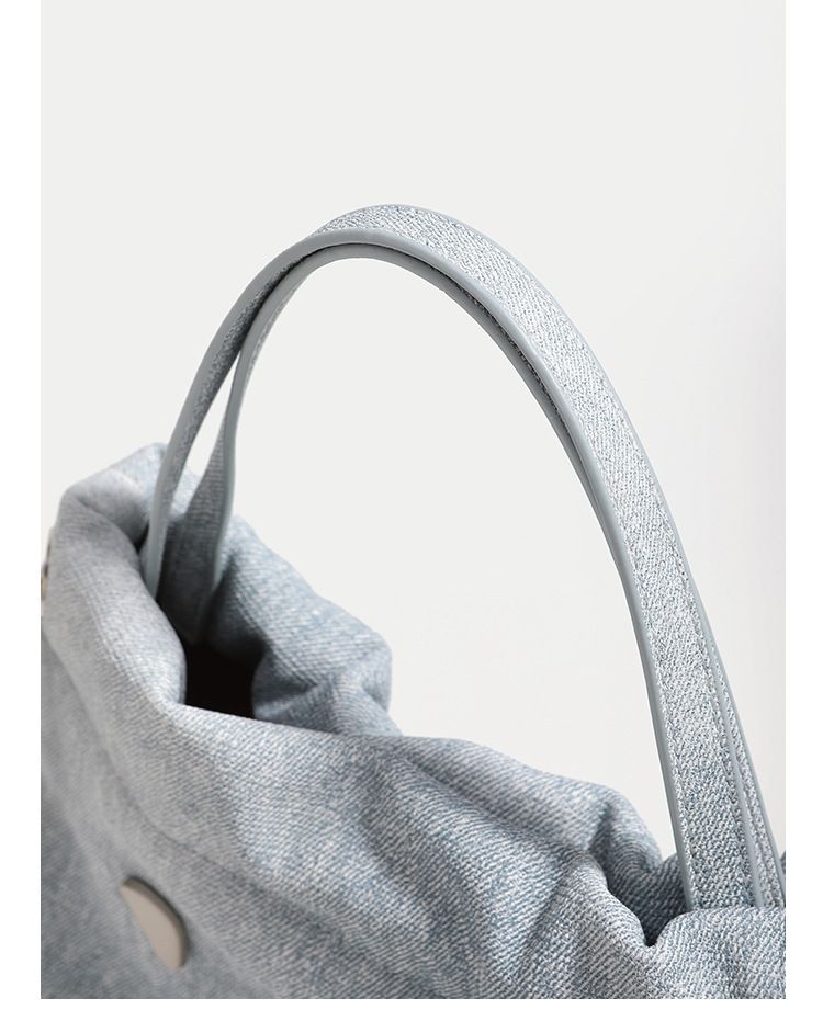 Borsa a tracolla multifunzionale semplice alla moda da donna con catena blu, zaino di alta qualità di grande capacità, primavera estate 2025, nuova moda Hundred_voghion.com