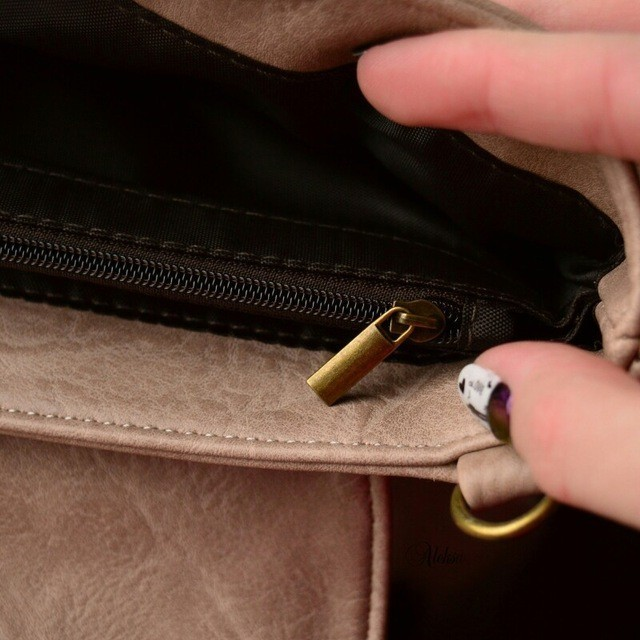 Minimalistische modieuze tas voor dames, 2024 nieuwe PU draagtas met hoes, grote capaciteit_voghion.com