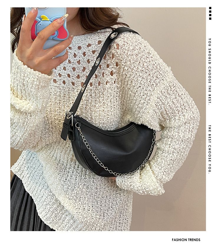 Nischendesign-Tasche, große Kapazität, Kette, Pendler-Knödeltasche, weiches Leder, Umhängetasche_voghion.com