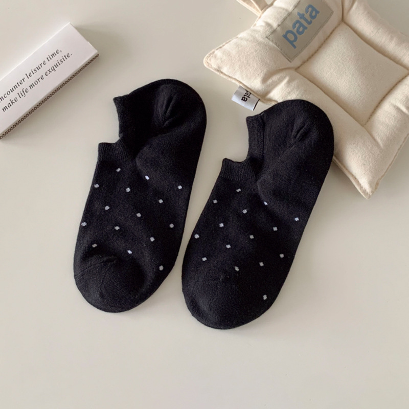Korean Version Of The Thin Spring And Summer Shallow Boat INS Ladies Solid Color Polka Dots Non-slip Invisible Short Socks_voghion.com