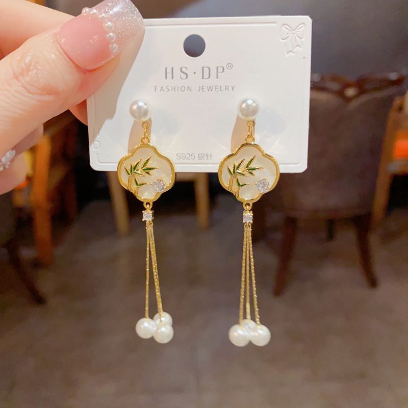 Nuovi orecchini a ventaglio in stile cinese con foglie di bambù - Design nazionale con nappe lunghe e perle | Accessori per le orecchie abbinati al cheongsam per le donne_voghion.com