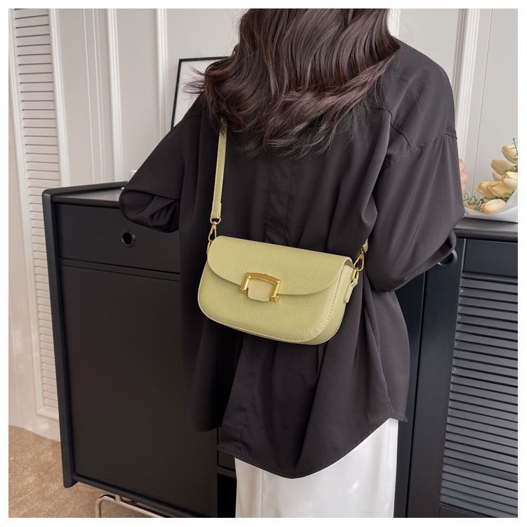 High End Chain Handbag For Women In Spring/summer 2023, New Fashionable Korean Style Small Square With A Unique_voghion.com