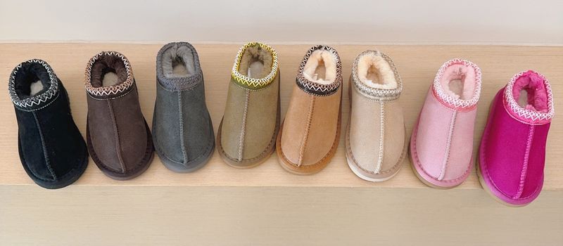 Scarpe per bambini Ragazzi Ragazze Ultra Mini Stivali invernali per bambini Piccoli Stivali da neve caldi alla caviglia morbidi e spessi in pelliccia per bambini Bassi_voghion.com