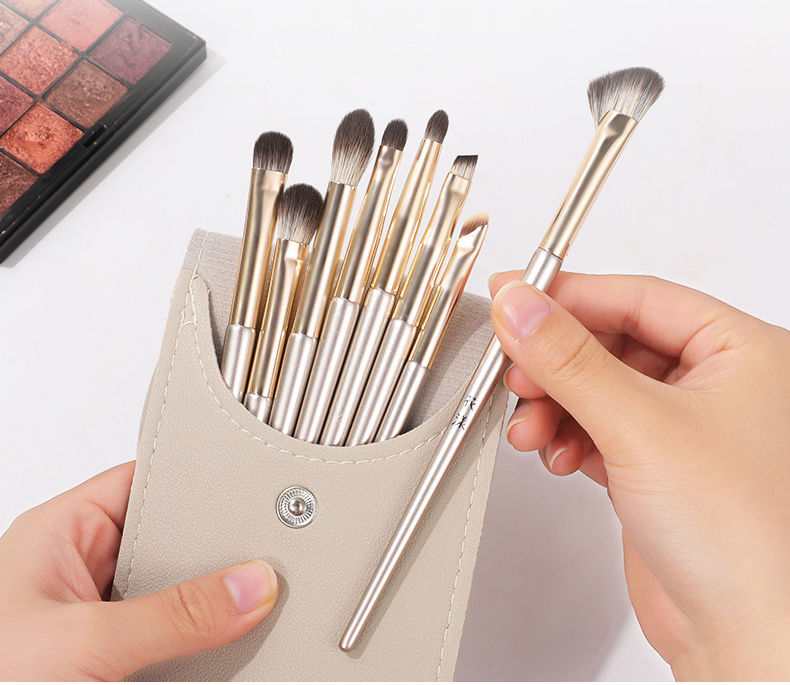 8-Zweig-Set Lidschatten Halo Dye Br Hoher Nennwert Anfänger Weiches Haar Make-up_voghion.com