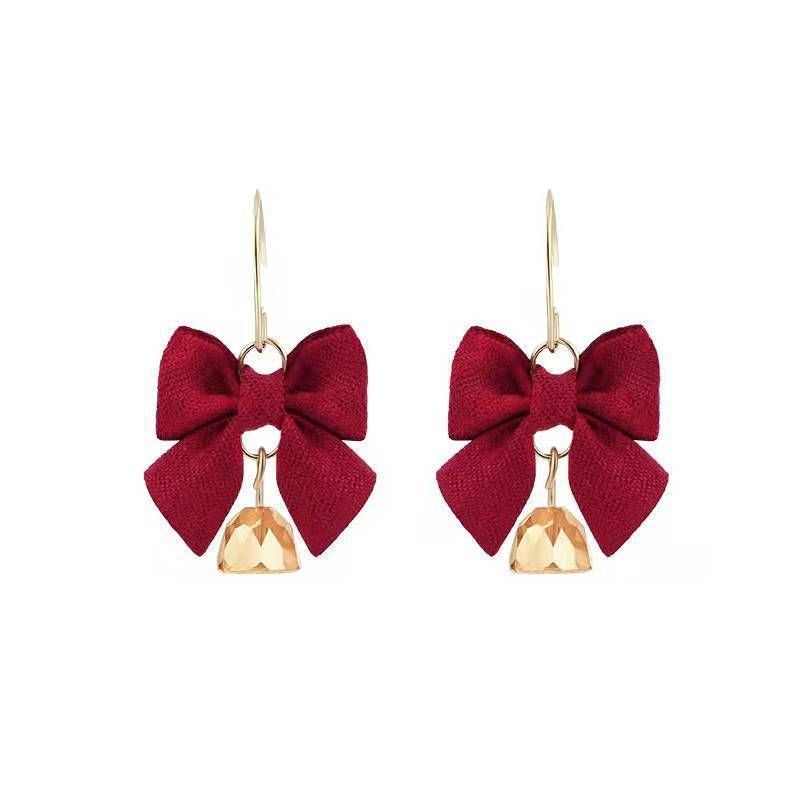 Boucles d'oreilles asymétriques de Noël | Motif flocon de neige coloré et grelot | Pendentif renne à long pompon | Bijoux de déclaration festifs | Noël parfait_voghion.com
