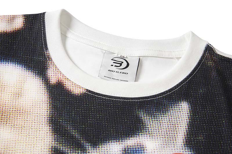 Maglietta unisex a maniche corte con scollo tondo e stampa di gatto, vestibilità ampia e versatile._voghion.com