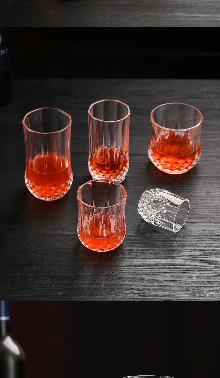 Conjunto de taças de vinho de cristal europeu - Taças elegantes de champanhe e uísque sem chumbo com design de corte de diamante_voghion.com