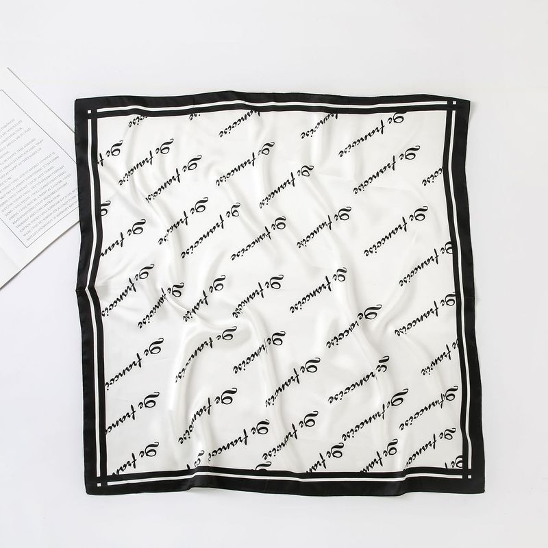 2024 Frühjahr Neue Simulation Seide Modische und Süße Chiffon Brief Gedruckt Professionelle Schal_voghion.com