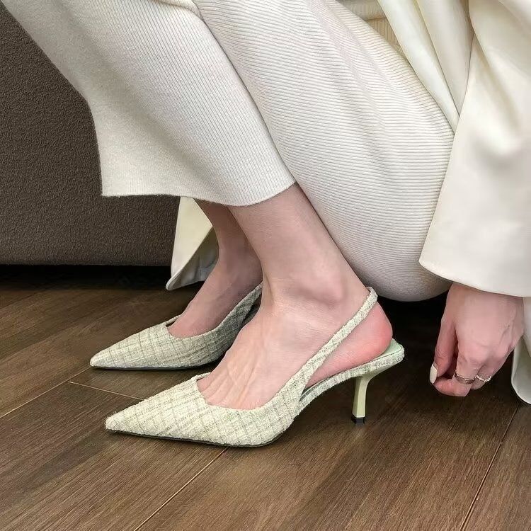 High-end Xiaoxiangfeng high heels stiletto pointed sandals women's new rear empty high-heeled sandals single shoes_voghion.com