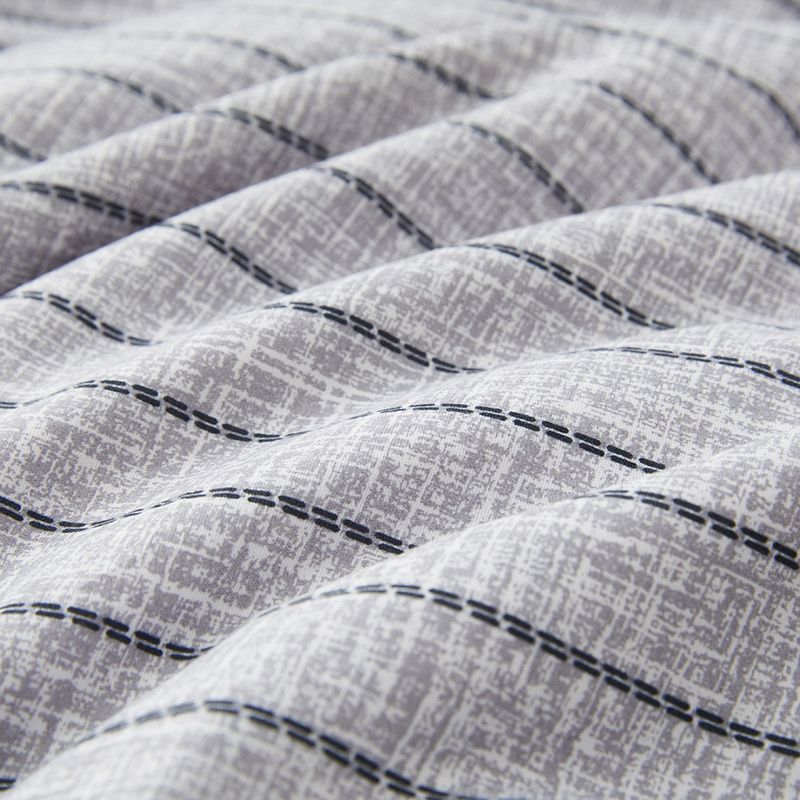 Gray Striped Texture Double Sided Printed Quilt Cover Duvet Cover Bedding Three Piece Set In Soft Polyester - Milled Velvet Texture_voghion.com