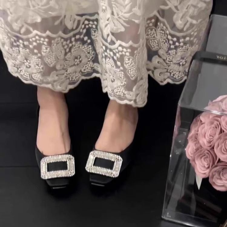 Sheepskin Version~French Style Elegant Satin Square Toe Rhinestone Sandals For Women 2025 Summer New Commuting Black_voghion.com