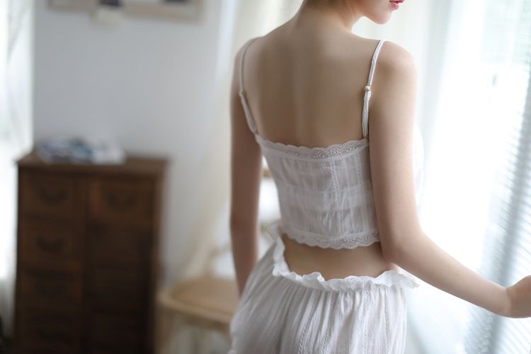 Intimates spageti siksniņas krūšu aptinums Pamas priekšauts Pama bikses naktskrekls īsi svārki tiesa sieviešu seksīgs pavedinājums_voghion.com