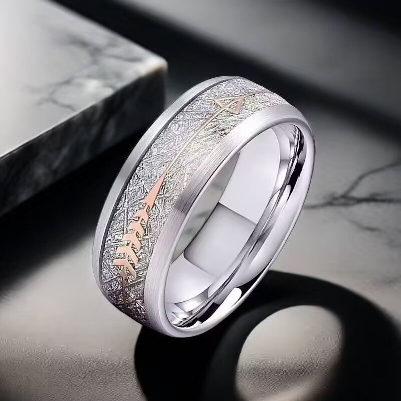 Anello di coppia hip hop con personalità, alla moda, in acciaio al titanio e con trama in seta_voghion.com
