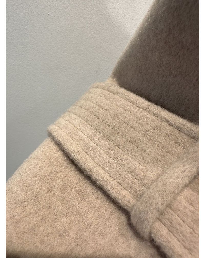 Trench double-face di lusso in misto cashmere e seta per donna – Elegante design con spalle scese, cappotto lungo aderente con drappeggio lusinghiero_voghion.com