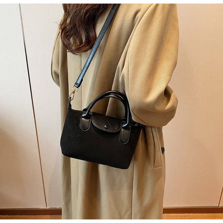 Autumn and winter new dumpling dragon bags, Xiang niche single shoulder crossbody bag, high-end suede handbag_voghion.com