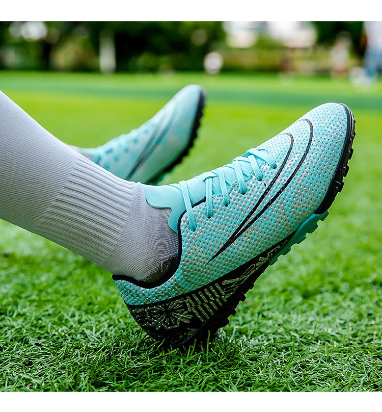 Zemas futbola apavu radzes Pieaugušu vīriešu un sieviešu pamatskolas un vidusskolas skolēnu pusaudžu TF nagi_voghion.com