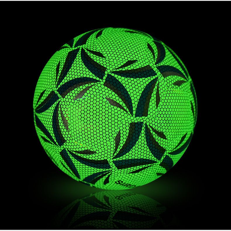 Glow In Dark Football - Durable Machine-Stitched PU Size 5 & 4 For School Training & Matches With Fluorescent & Reflective Features_voghion.com