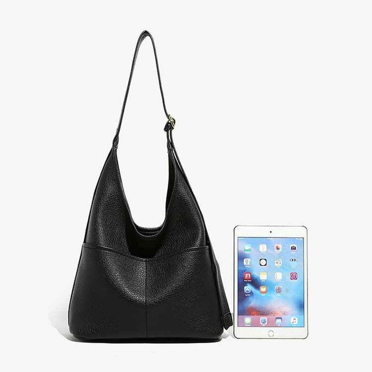 Sac sous les bras de grande capacité pour femmes 2024 hiver nouvelle mode décontractée simple et polyvalente populaire sac à bandoulière simple sac de banlieue simple_voghion.com