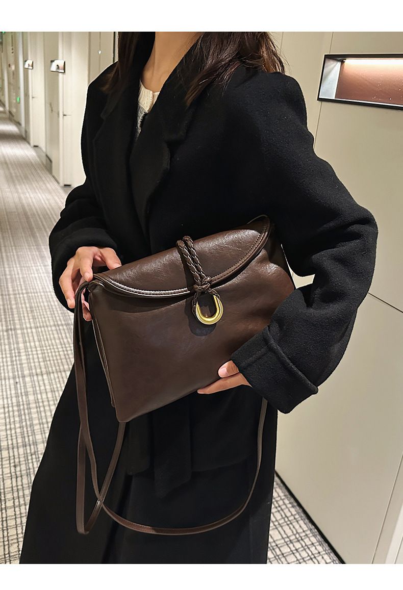 Borsa a tracolla da donna in pelle conciata al vegetale, borsa da pendolare da donna in morbida pelle di grande capacità, borsa a tracolla semplice ed elegante._voghion.com