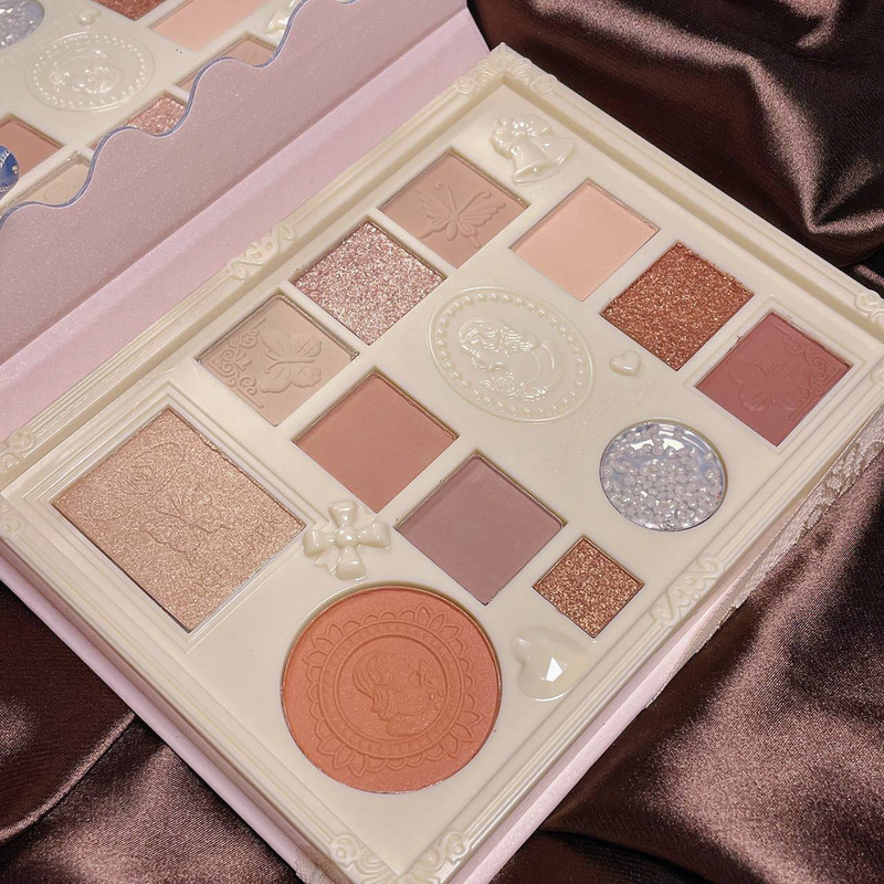 12 color lace eyeshadow tray Blush Highlight Contour Dream Goddess Makeup_voghion.com