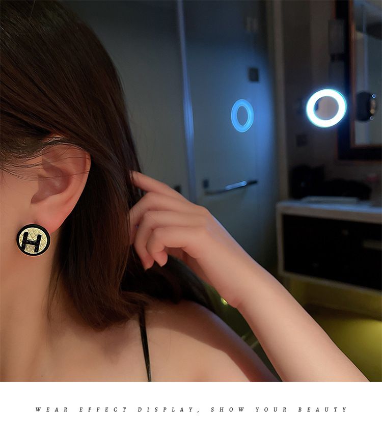 Accessori da donna Orecchini con diamanti incastonati, design dal temperamento semplice, tendenza, orecchini_voghion.com