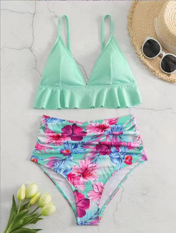 2024 Costumi da bagno europei e americani, costume da bagno bikini con volant diviso in pezzi da donna, costume da bagno stampato, bikini_voghion.com