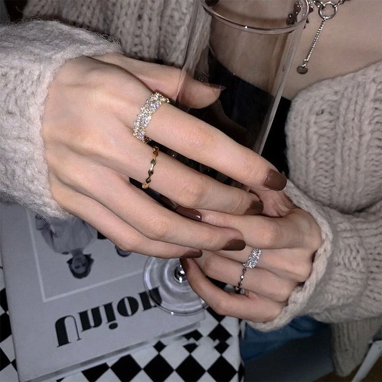 Heavy Industry Light Luxury Niche Super Sparkling Zircon For Girls With Simple Design, Cool Style, Fashionable_voghion.com