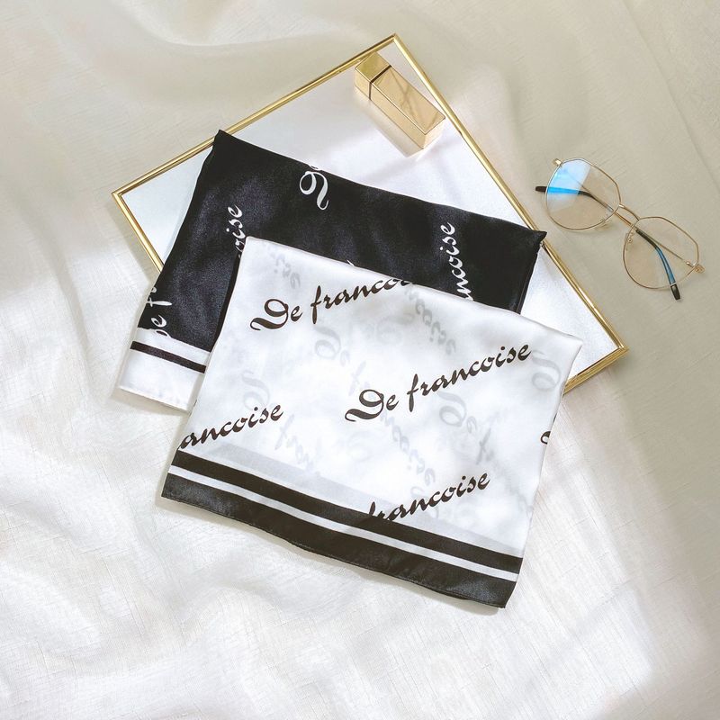 2024 Frühjahr Neue Simulation Seide Modische und Süße Chiffon Brief Gedruckt Professionelle Schal_voghion.com