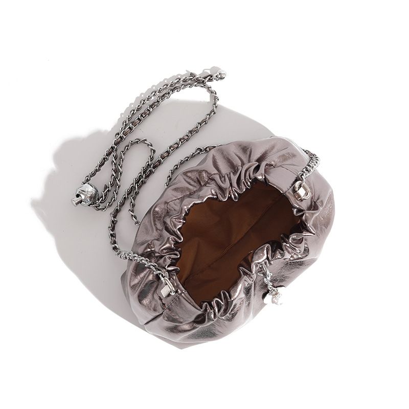 2024 Nuova borsa da donna, piccola e lussuosa, borsa a nuvola piegata, borsa a tracolla con tracolla a catena, borsa a secchiello monospalla alla moda e versatile_voghion.com