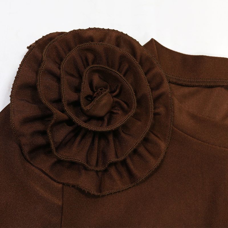 Completo composto da top a maniche corte con scollo tondo e gonna lunga plissettata con spacco alto - Elegante completo due pezzi per donna_voghion.com