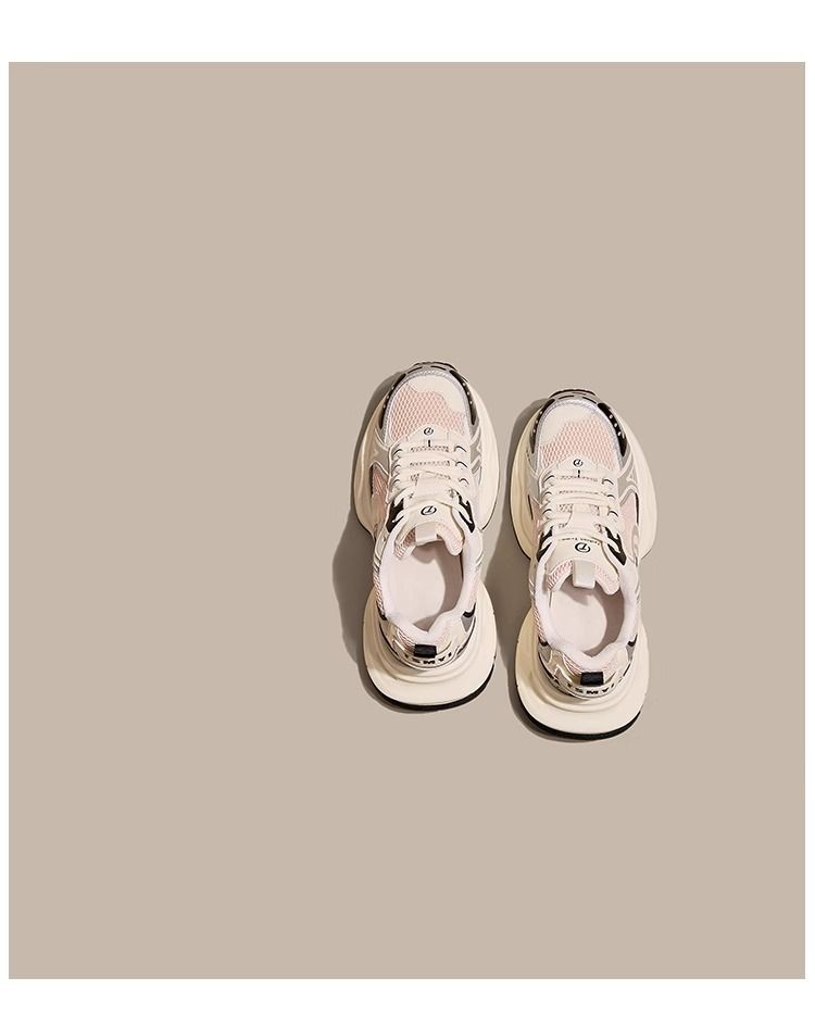 2024 Primavera Cuatro Estaciones Zapatos de papá Muestran Zapatos de papá pequeños Aumento de altura de mujer Fondo grueso Pequeños blancos Deportes Ocio Fresco Forrest Gump_voghion.com