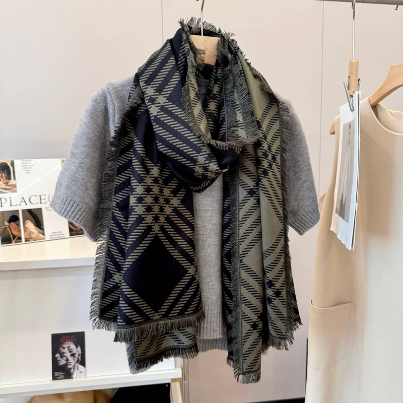 HANGBANGPAI's Soft Fabric Scarf, Warm & Stylish Accessory For Winter, Lightweight Unisex Wrap In Beige/Blue/Black/Brown/Red_voghion.com