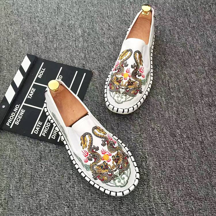 Leisure Embroidered Xishan Handmade Cloth Shoes Men And Women's Old Beijing Breathable Social Bean Shoes Canvas_voghion.com