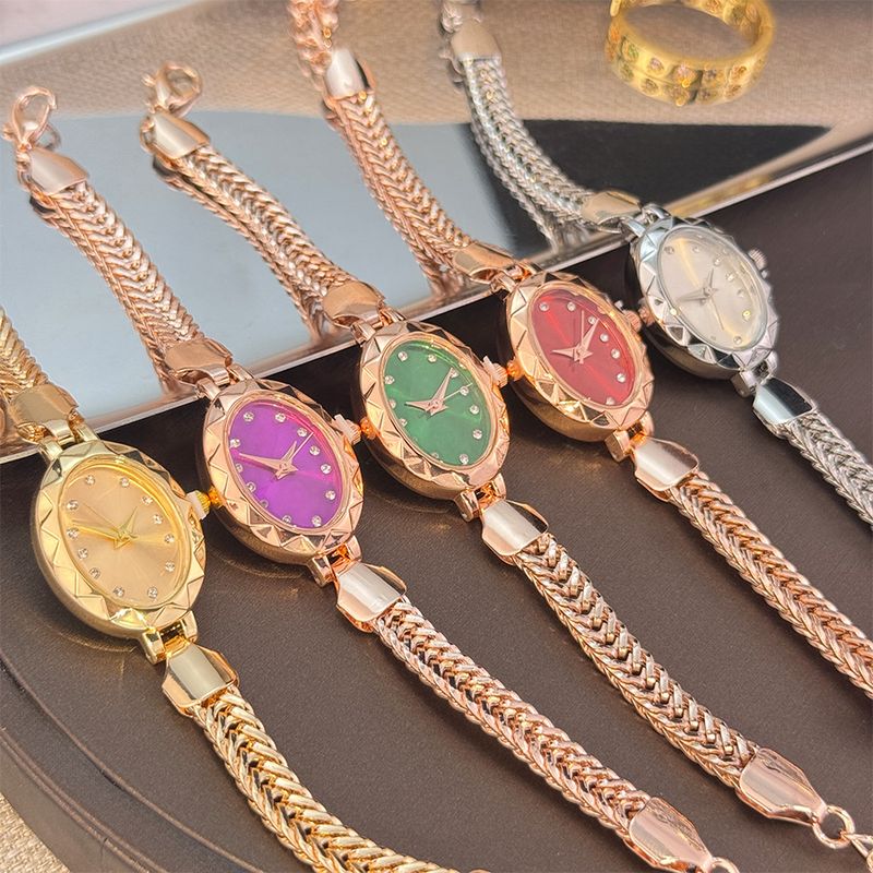 Montre femme ovale compacte rétro, bracelet réglable, bijoux, montre à quartz, petite montre dorée, travail quotidien, anniversaire, cadeau de Saint-Valentin_voghion.com